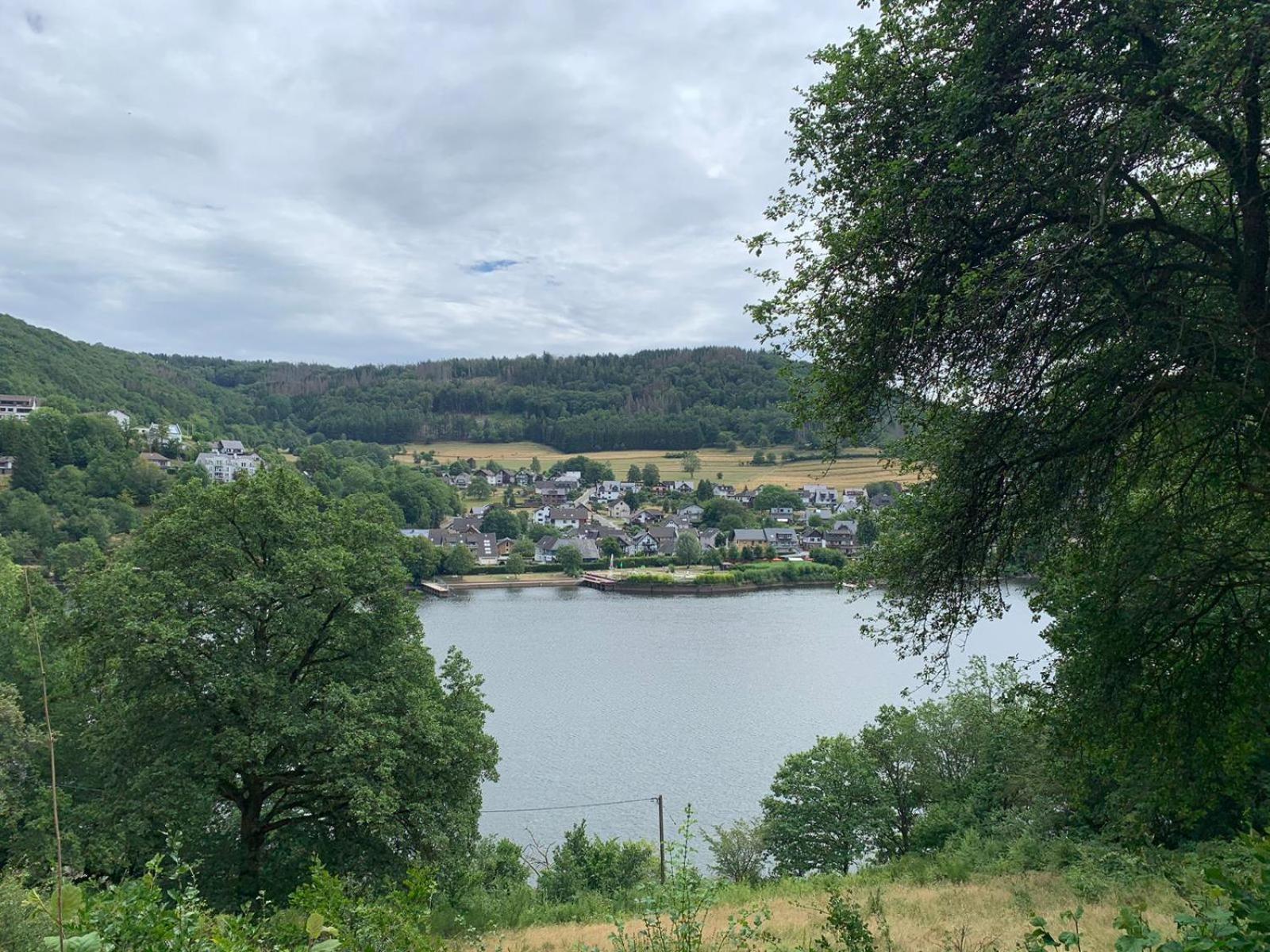 Ferienwohnung Am Rursee -Wohnung 2 Зіммерат Номер фото